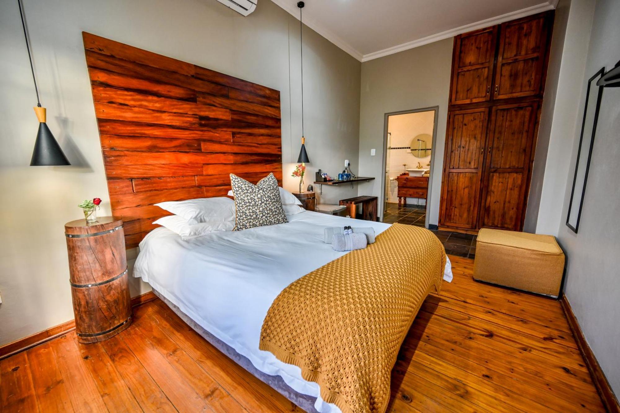 Blue Rain Guest House Bloemfontein Esterno foto