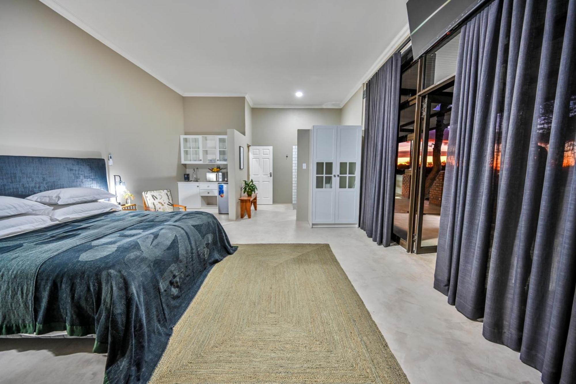 Blue Rain Guest House Bloemfontein Esterno foto