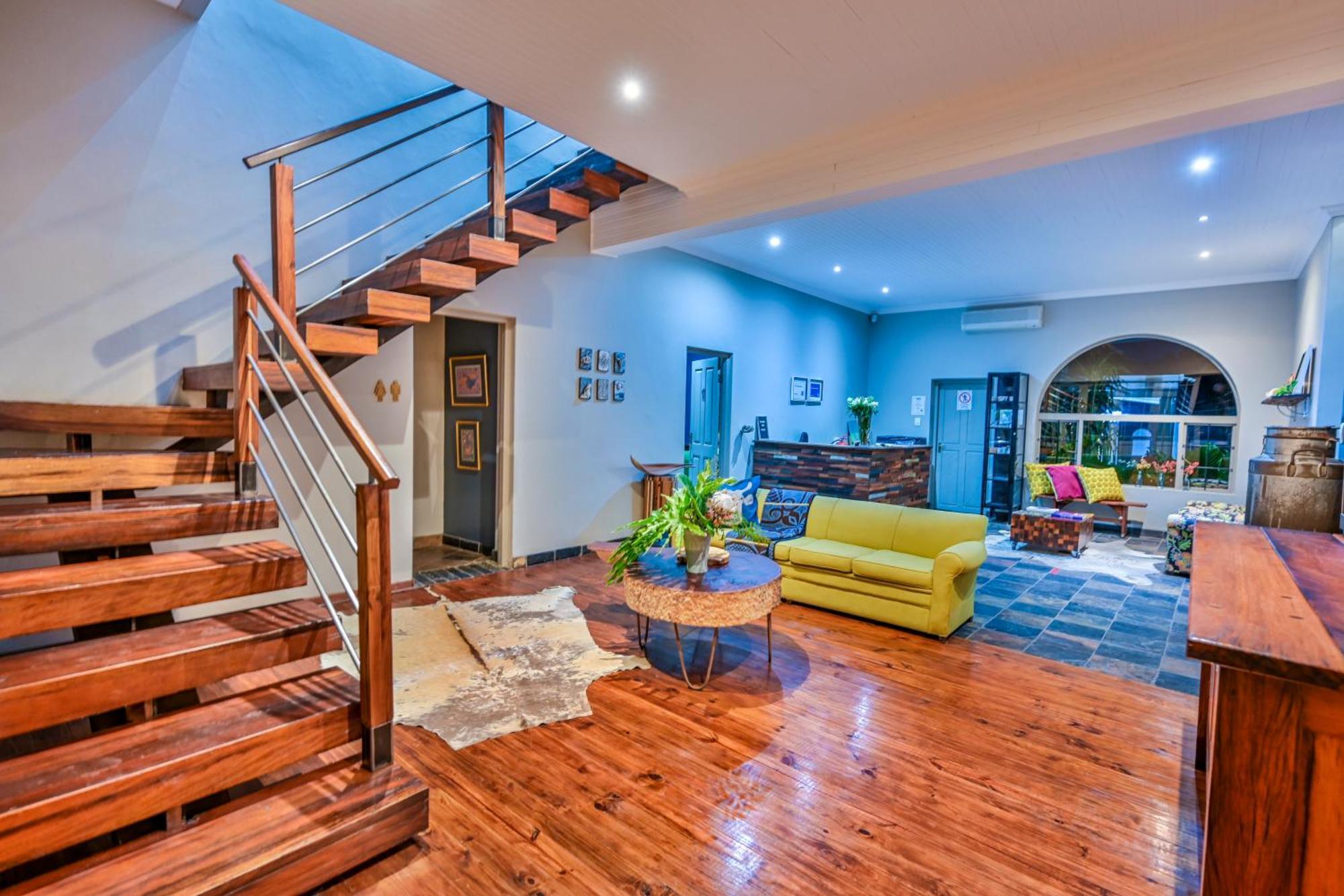 Blue Rain Guest House Bloemfontein Esterno foto